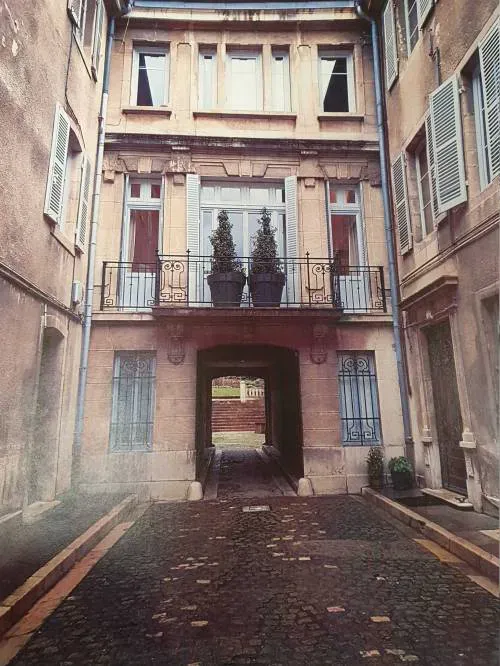 renovation facade avant